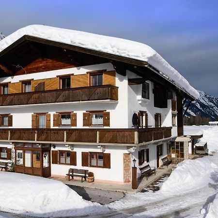 Appartement Haus Bergesblick à Leutasch Extérieur photo
