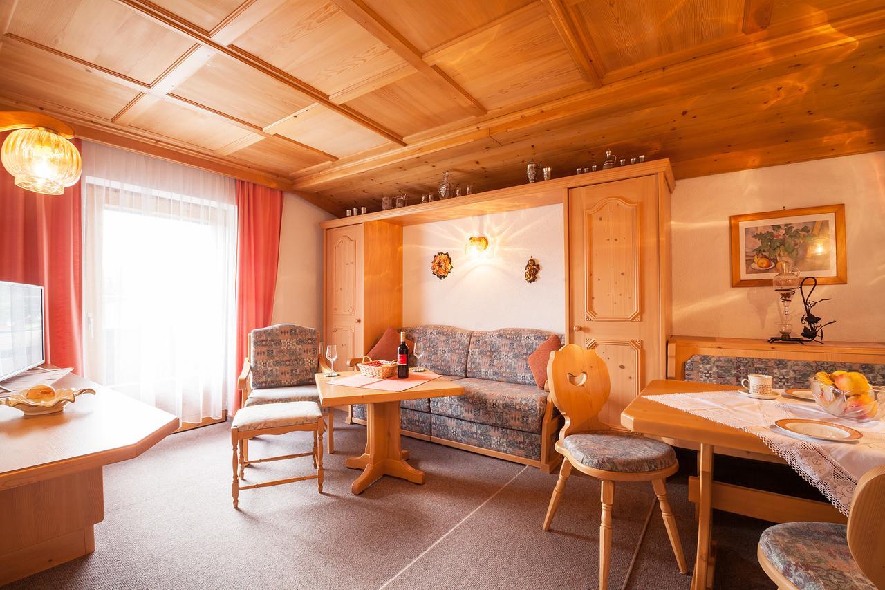 Appartement Haus Bergesblick à Leutasch Extérieur photo